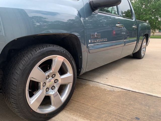 Photo 10 of 2009 Chevrolet Silverado 1 for sale in Cypress, TX