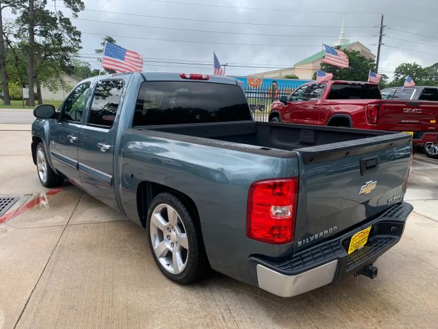 Photo 16 of 2009 Chevrolet Silverado 1 for sale in Cypress, TX