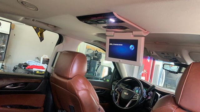 Photo 2 of 2016 Cadillac Escalade Premium for sale in Cypress, TX