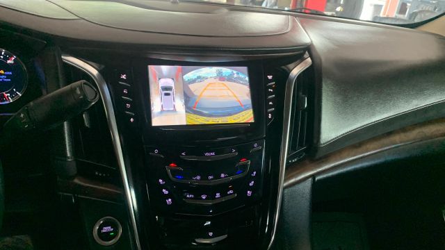 Photo 10 of 2016 Cadillac Escalade Premium for sale in Cypress, TX