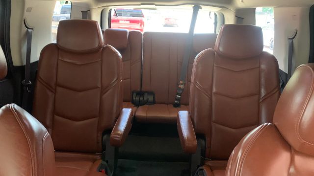 Photo 34 of 2016 Cadillac Escalade Premium for sale in Cypress, TX