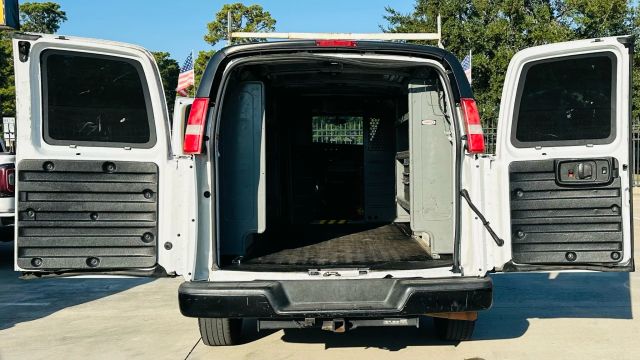 Photo 10 of 2017 GMC Savana 2500 for sale in Cypress, TX