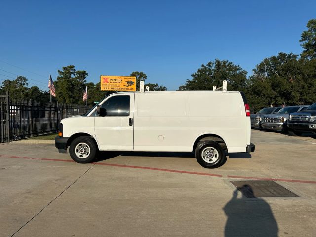 Photo 26 of 2017 GMC Savana 2500 for sale in Cypress, TX