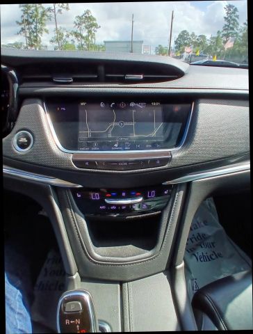 Photo 4 of 2019 Cadillac Xt5 Luxury for sale in Cypress, TX
