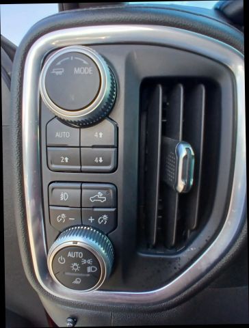 Photo 8 of 2020 GMC Sierra for sale in Cypress, TX