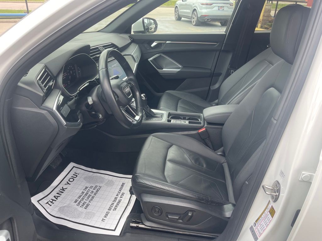 Photo 31 of 2020 Audi Q3 Quattro for sale in Tomball, TX