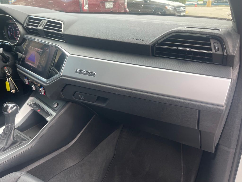 Photo 47 of 2020 Audi Q3 Quattro for sale in Tomball, TX