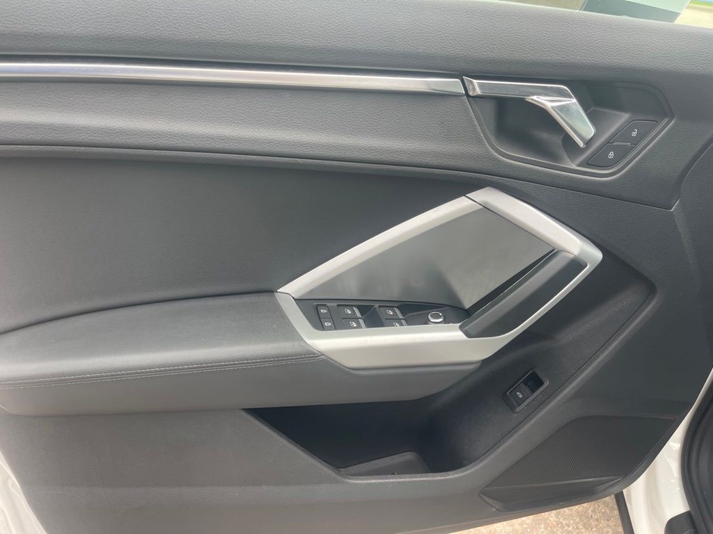 Photo 53 of 2020 Audi Q3 Quattro for sale in Tomball, TX