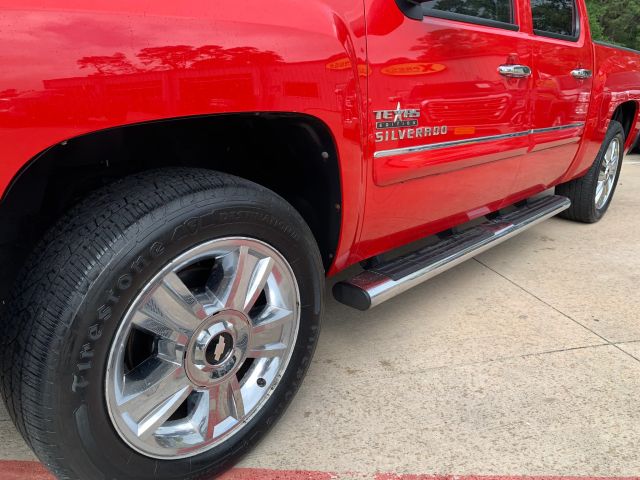 Photo 8 of 2012 Chevrolet Silverado for sale in Cypress, TX