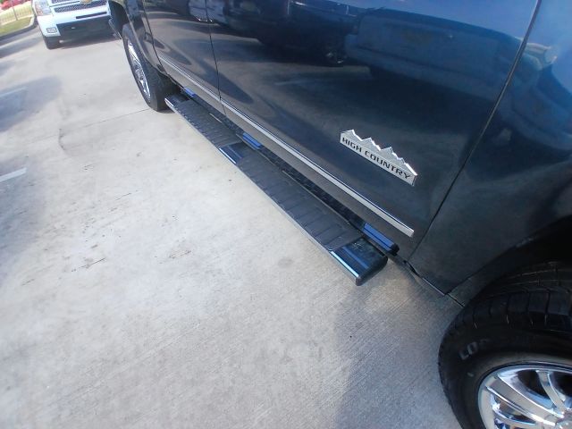 Photo 32 of 2018 Chevrolet Silverado High for sale in Cypress, TX