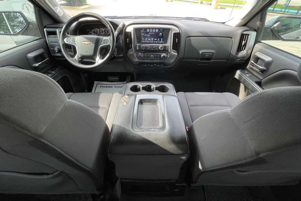 Photo 51 of 2018 Chevrolet Silverado LT for sale in Tomball, TX