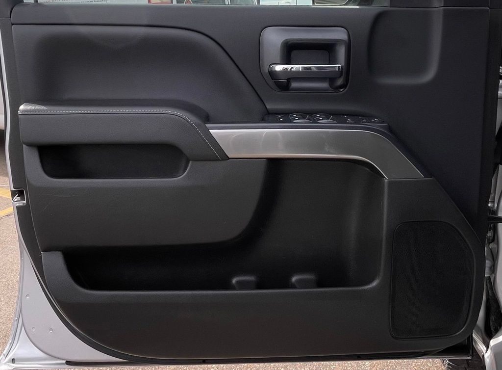 Photo 61 of 2018 Chevrolet Silverado LT for sale in Tomball, TX