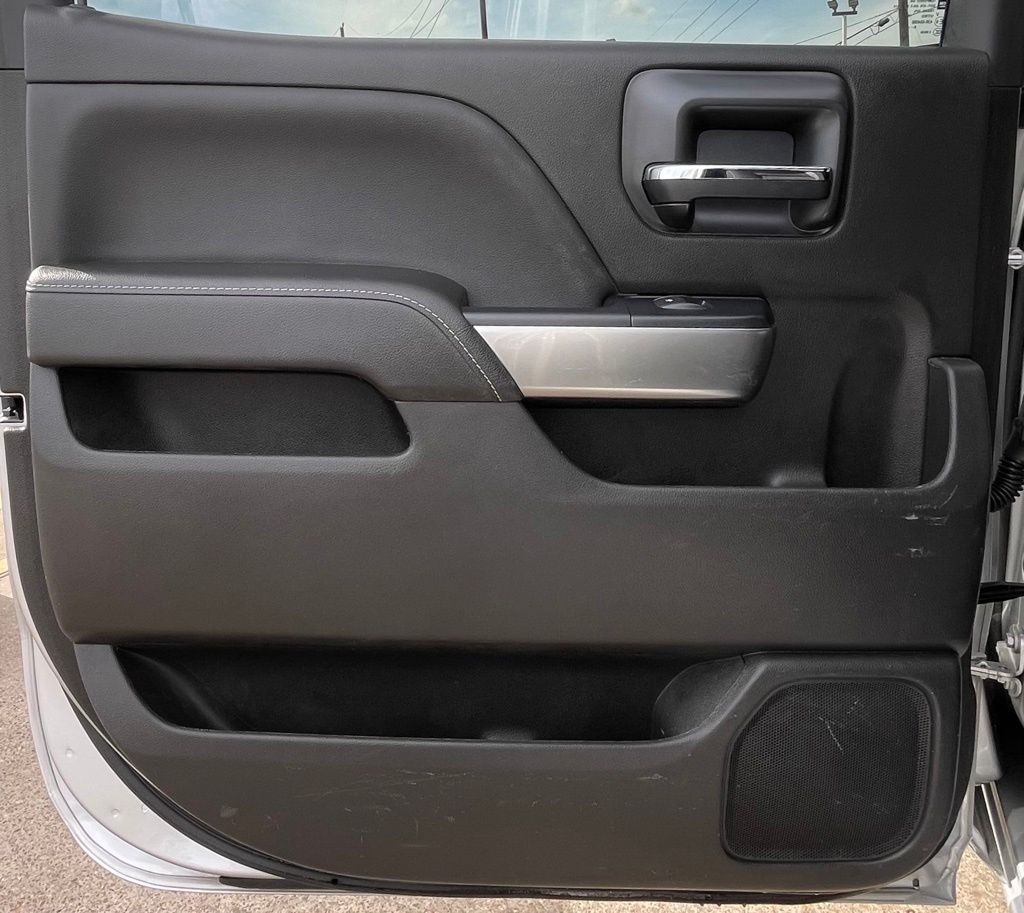 Photo 63 of 2018 Chevrolet Silverado LT for sale in Tomball, TX