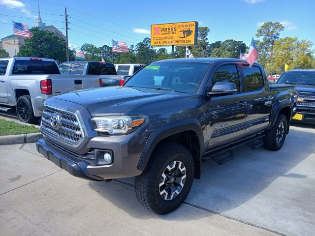 Photo 13 of 2017 Toyota Tacoma SR for sale in Cypress, TX