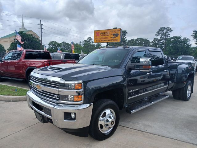 Photo 12 of 2018 Chevrolet Silverado for sale in Cypress, TX