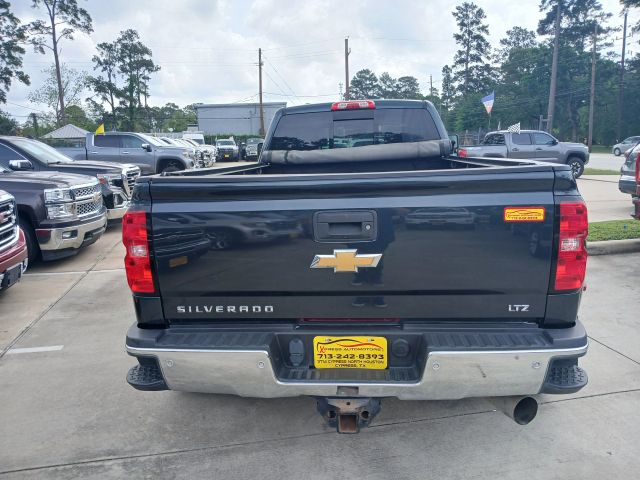 Photo 21 of 2018 Chevrolet Silverado for sale in Cypress, TX