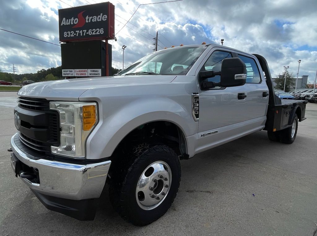 Photo 7 of 2017 Ford F-350 Super for sale in Tomball, TX