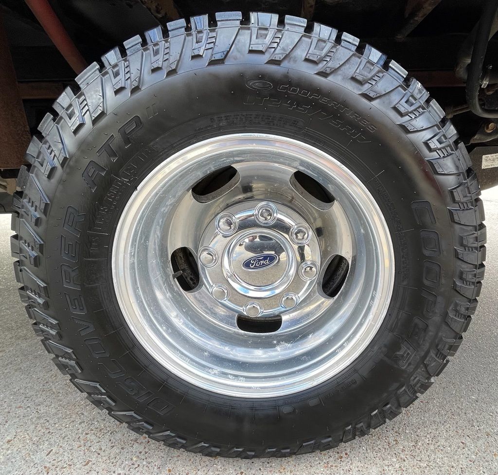 Photo 23 of 2017 Ford F-350 Super for sale in Tomball, TX