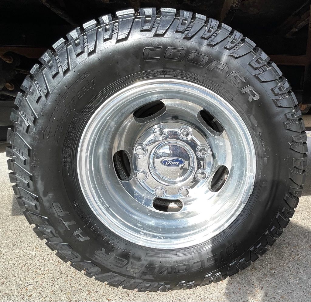 Photo 29 of 2017 Ford F-350 Super for sale in Tomball, TX