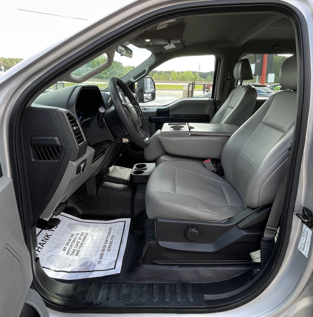 Photo 33 of 2017 Ford F-350 Super for sale in Tomball, TX