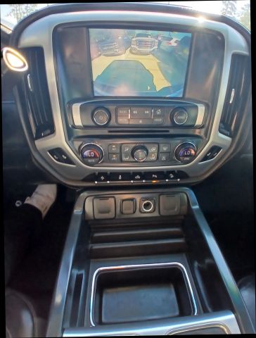 Photo 9 of 2018 GMC Sierra for sale in Cypress, TX