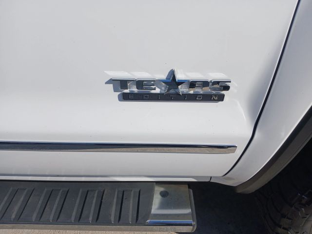 Photo 26 of 2018 GMC Sierra for sale in Cypress, TX