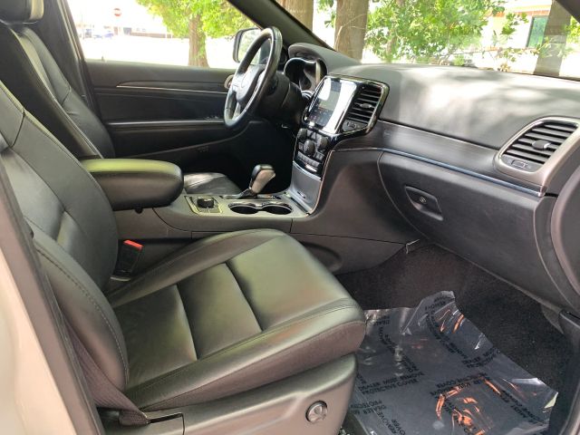 Photo 37 of 2022 Jeep Grand Cherokee Limited, for sale in Cypress, TX