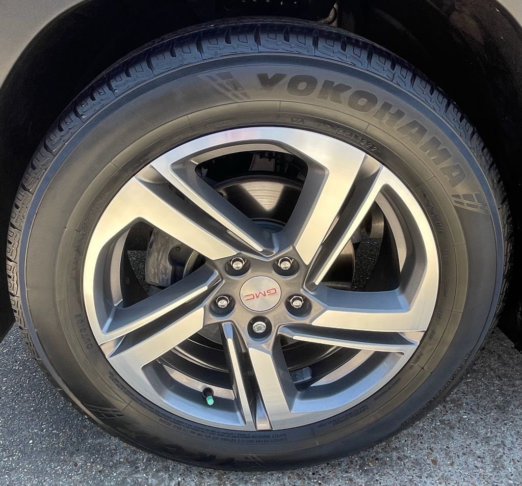 Photo 23 of 2020 GMC Terrain SLT for sale in Tomball, TX