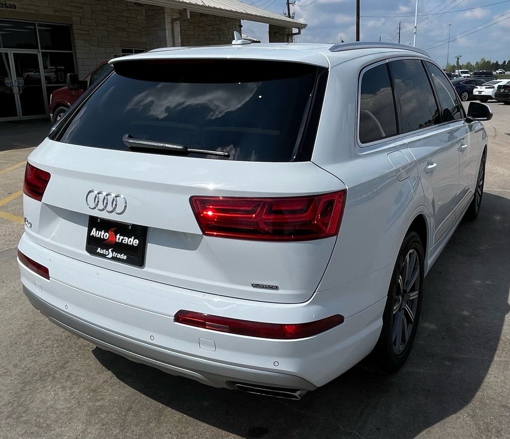 Photo 9 of 2017 Audi Q7 Quattro for sale in Tomball, TX