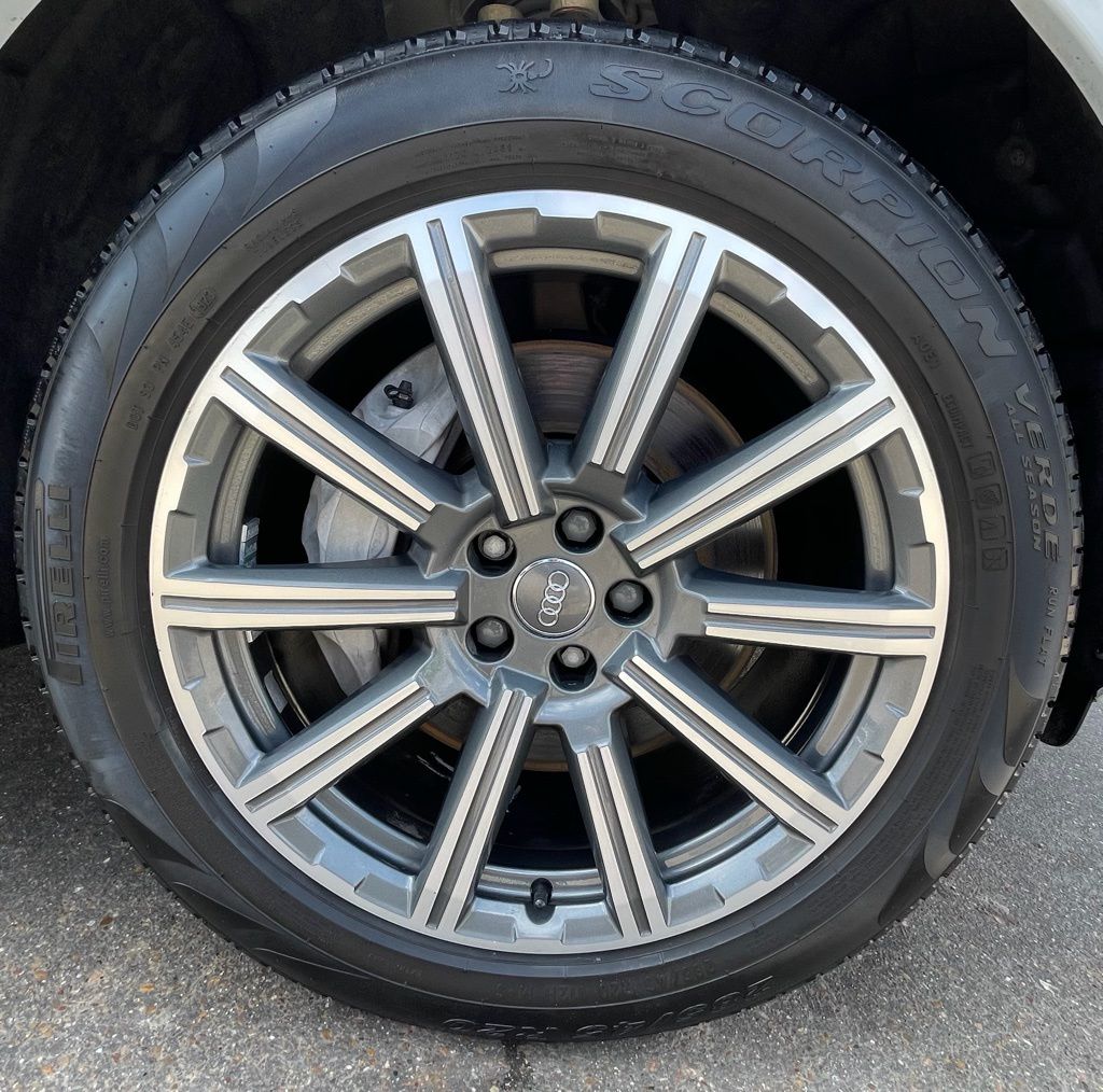 Photo 33 of 2017 Audi Q7 Quattro for sale in Tomball, TX