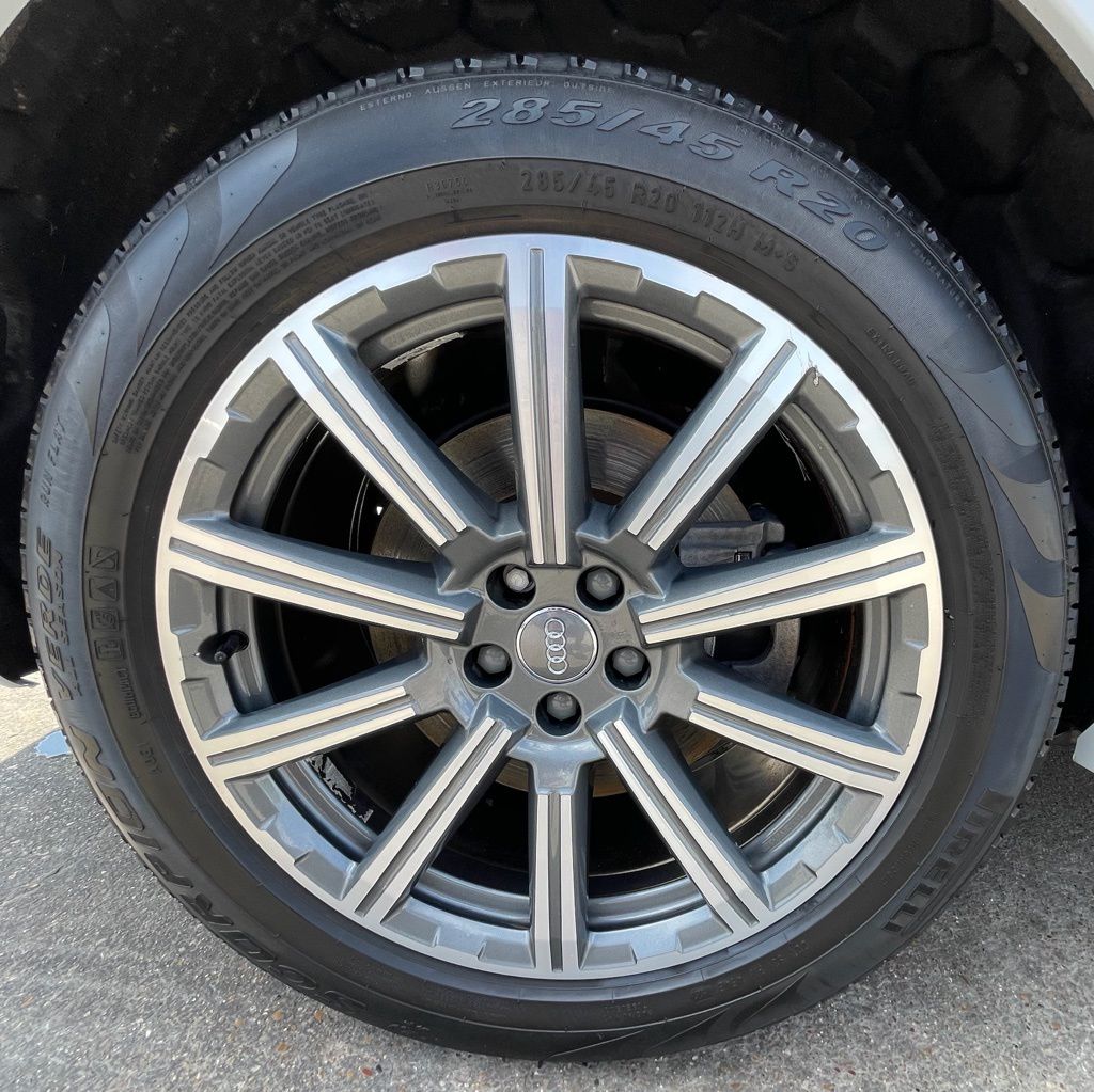 Photo 35 of 2017 Audi Q7 Quattro for sale in Tomball, TX