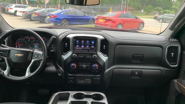 Photo 3 of 2021 Chevrolet Silverado LT for sale in Cypress, TX