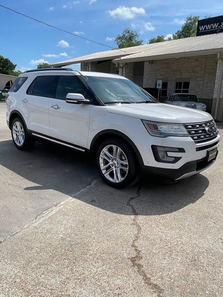 Photo 5 of 2016 Ford Explorer Limited for sale in Tomball, TX