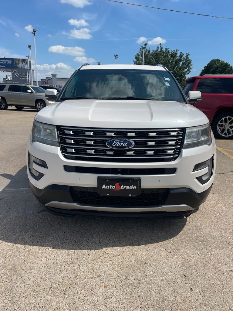 Photo 11 of 2016 Ford Explorer Limited for sale in Tomball, TX