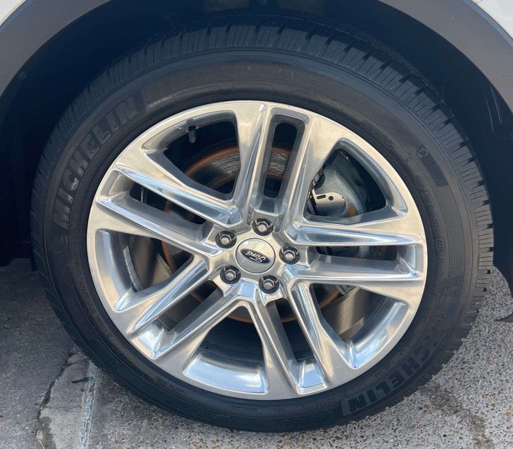 Photo 23 of 2016 Ford Explorer Limited for sale in Tomball, TX