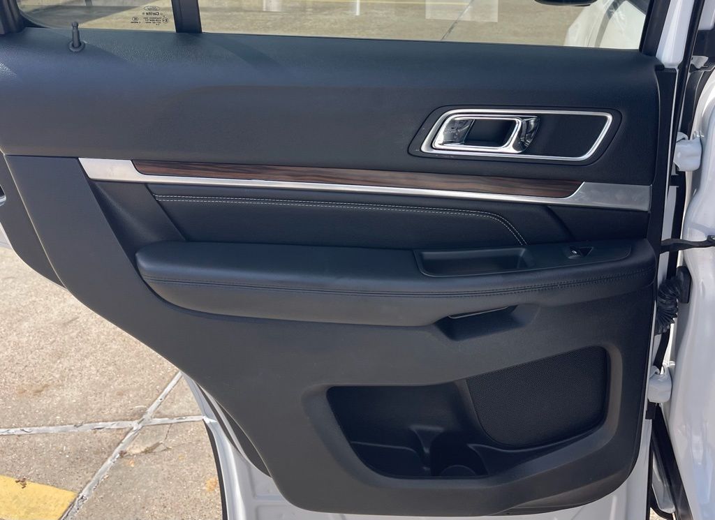 Photo 63 of 2016 Ford Explorer Limited for sale in Tomball, TX