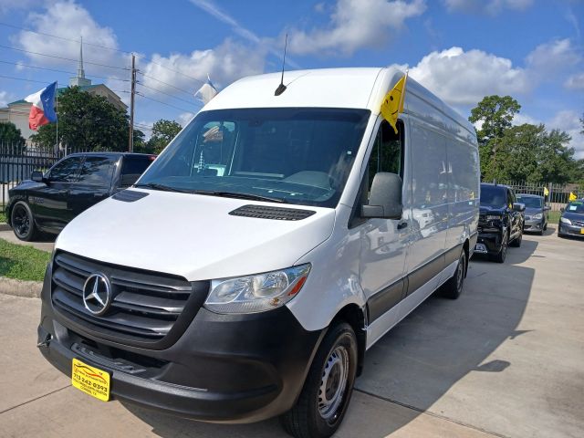 Photo 11 of 2022 Mercedes-Benz Sprinter for sale in Cypress, TX