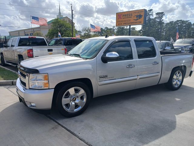 Photo 11 of 2011 Chevrolet Silverado for sale in Cypress, TX