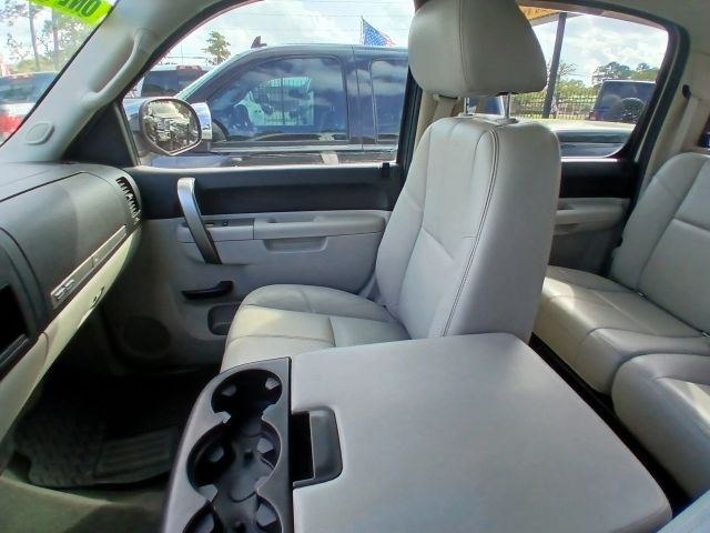 Photo 33 of 2011 Chevrolet Silverado for sale in Cypress, TX