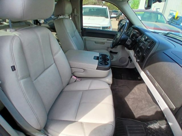Photo 45 of 2011 Chevrolet Silverado for sale in Cypress, TX