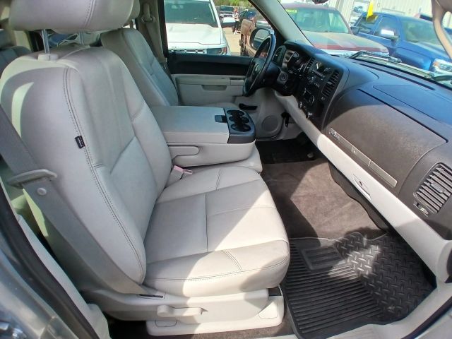 Photo 53 of 2011 Chevrolet Silverado for sale in Cypress, TX