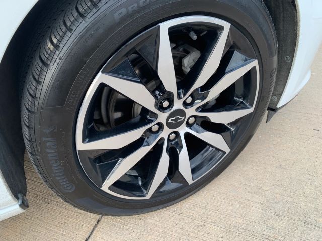 Photo 9 of 2023 Chevrolet Malibu Notchback for sale in Cypress, TX