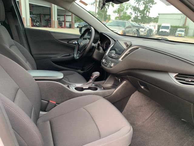Photo 35 of 2023 Chevrolet Malibu Notchback for sale in Cypress, TX